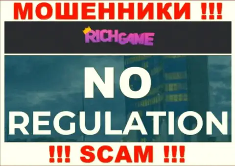 У компании RichGame, на сайте, не показаны ни регулятор их деятельности, ни лицензия