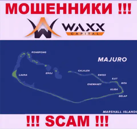 С internet-ворюгой Waxx-Capital весьма рискованно взаимодействовать, ведь они базируются в офшоре: Majuro, Marshall Islands